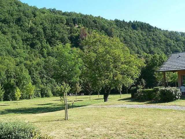 Holiday park Saint-Geniez D'Olt - Residence Le Colombier